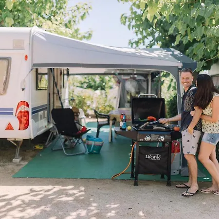 Camping Senia Caballo De Mar